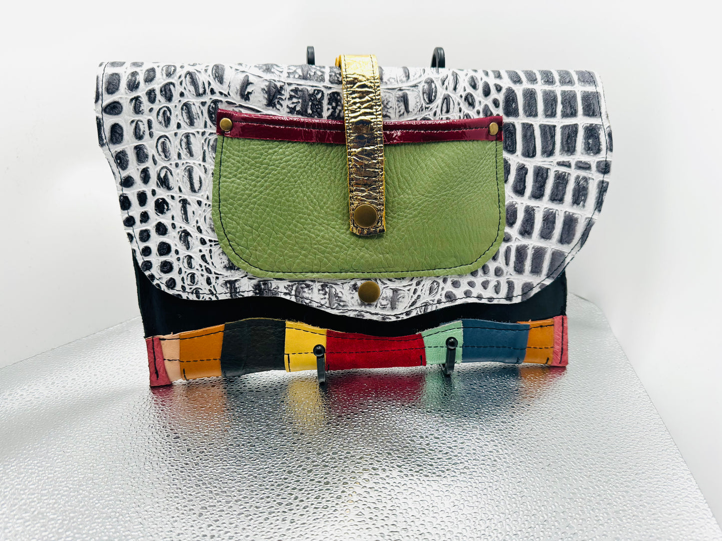 The Savvy Mosiac Clutch